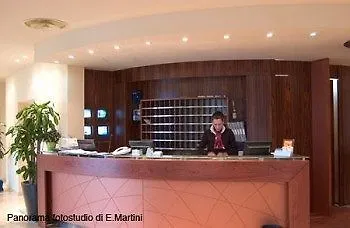 Hotel B&B Hotel Sassuolo 3*