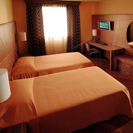 B&B Hotel Sassuolo فندق ساسْوولو