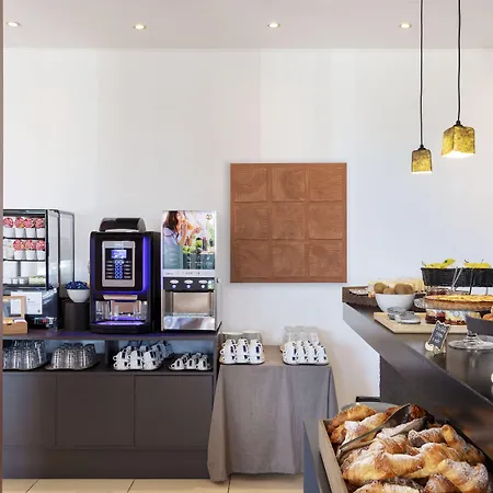 ホテル レオン ドロ 3* サッスオーロ