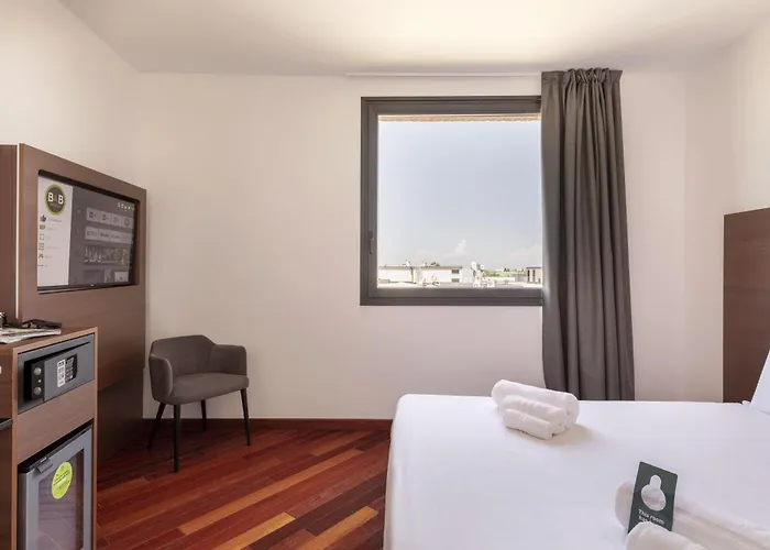 B&B Hotel Sassuolo Otel 3*