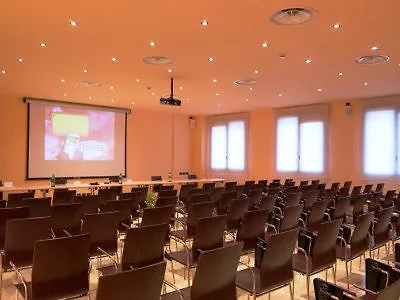 B&B Hotel Sassuolo Otel